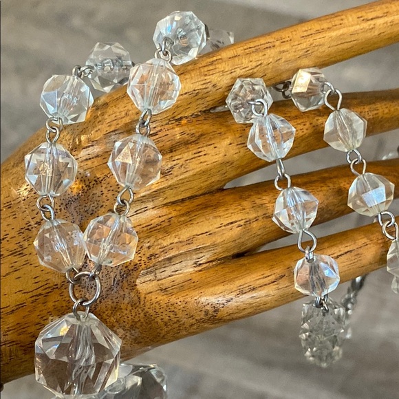 Vintage Elegant Lightweight Heart Pendant Necklace 12” SO SPARKLY 💫 - Picture 11 of 16